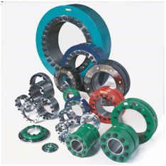 Pierścienie zaciskowe niezbędnym elementem nowoczesnego napędu maszyn.